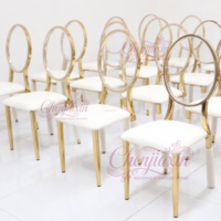 Chaises de mariage et de réception ovales en métal de luxe, empilables, en acrylique transparent, dorées brillantes, pour événements