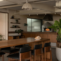 Ensemble de meubles de salle à manger en bois massif au design moderne, table et chaises de restaurant, mobilier de café commercial sur mesure