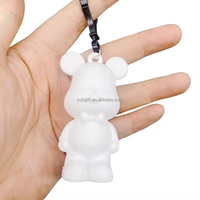 Fluide Ours Petit Dragon Astronaute Résine Peint À La Main Porte-clés Peinture De Noël Jouet
