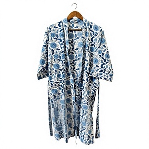 Bata Kimono de Algodón con Estampado Floral para Mujer, Manga Tres Cuartos, Estilo Casual, Ligera y Suave para Primavera - Product Image 1