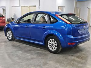 Super Barato, Ford Focus 2012, 1.8L, Manual, Hatchback, Autos Usados, Autos de Segunda Mano, Exportación - Product Image 3