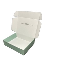 Fabricant Emballage personnalisé Papier de fosse ondulé noir imprimé pour boîte d'avion pliable pour vêtements