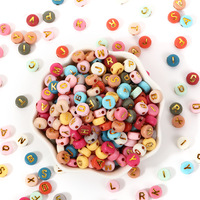 Perles plates en forme de dés de l'alphabet anglais pour enfants, matériel de bracelet, accessoires de perles en vrac faits à la main pour le bricolage