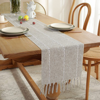 Chemins de table rustiques style ferme avec pompons, chemin de table bohème pour décorations de table 90 pouces
