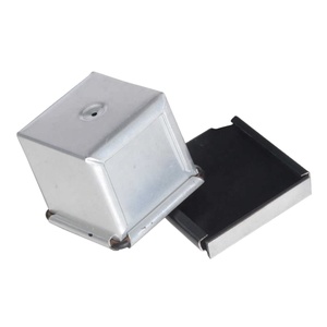 Moule <span class=keywords><strong>à</strong></span> pain facile <span class=keywords><strong>à</strong></span> nettoyer accessoires pour la maison <span class=keywords><strong>avec</strong></span> <span class=keywords><strong>couvercle</strong></span> en alliage d'aluminium revêtement de cuisson carré antiadhésif Mini outil cuisine Toast Box - Product Image 6