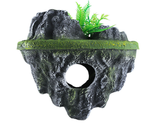 Pez Decorativo de Resina Ecológica Pintado a Mano Realista con Cueva Escondida en la Montaña para Decoración Flotante - Product Image 1