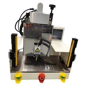 Machine de moulage par injection basse pression, surmoulage pour PCB et connecteur - Product Image 3