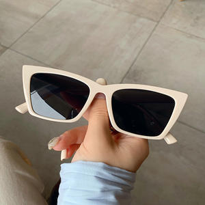 Gafas de sol Champagne Tea Flakes para mujer, montura cuadrada, protección UV400, tipo 3, lentes de sol Ac, estilo moderno - Product Image 4