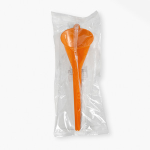 Embudo de Plástico de Cuello Largo Manos Libres Naranja 26.5x8 para Reabastecimiento de Combustible en Autos y Motocicletas - Product Image 2