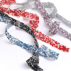 Nouveau design 2026 – Ruban de chaîne multicolore en verre, fausse perle et strass, à coller ou à coudre, pour sacs, voitures et masques – Vente en gros - Product Image 3
