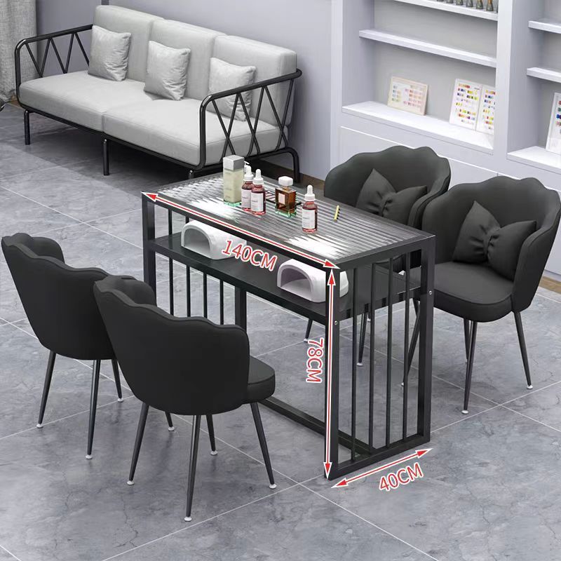 140 cm de long, 40 cm de large, 78 cm de haut (hors chaise)