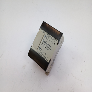 PLC CPM1A-10CDR-D ตัวควบคุมแบบตั้งโปรแกรมได้ - Product Image 1