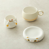 Ensemble de tasses à thé et à eau séparées en céramique mignonne pour le bureau, tasses à thé en porcelaine avec soucoupes et infuseur, cadeau de luxe pour femmes et filles