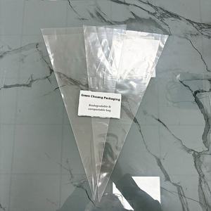 Fábrica al por mayor 100% Biodegradable Totalmente transparente <span class=keywords><strong>PLA</strong></span> PBAT Bolsa de plástico <span class=keywords><strong>triangular</strong></span> Bolsa de flores compostable <span class=keywords><strong>a</strong></span> prueba de humedad - Product Image 1