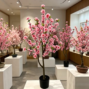 Branche de fleur de pêcher rose pâle romantique avec des pétales fins et délicats pour la décoration de festivals, les vitrines de magasins, les murs de la maison - Product Image 3