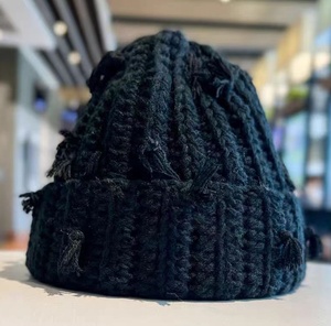 Berretto invernale con Logo personalizzato in tinta unita 100% in acrilico caldo berretto invernale lavorato a mano all'uncinetto cappelli a maglia puramente fatti a mano