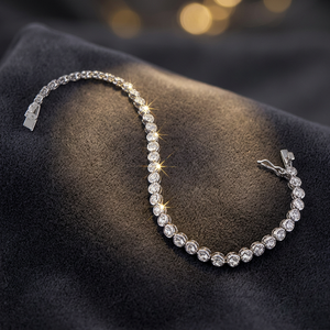 Hermosa Pulsera de Cadena y Eslabones de Plata de Ley 925 con Circonita Cúbica - Joyería de Alta Calidad para Regalo de Mujer - Product Image 3