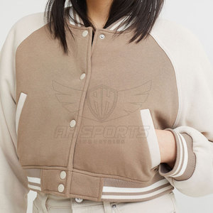 Veste universitaire en laine pour femmes Lettres brodées en gros Manches en cuir Vestes universitaires courtes en laine pour femmes - Product Image 2