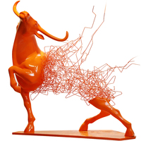Art déco Sculpture de vache Pop Art moderne Sculpture décorative en acier inoxydable à vendre
