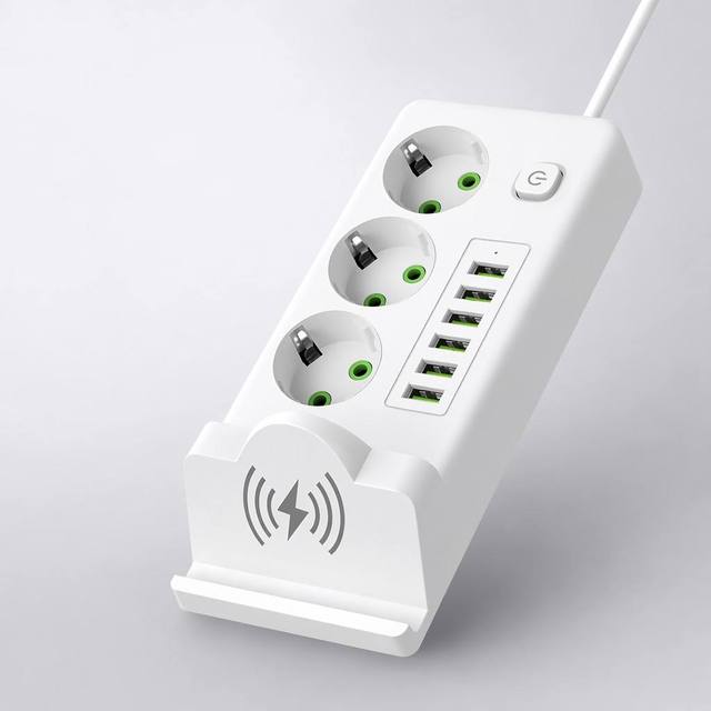 Wholesale Custom Logo Industrial IP44 EU Standard Wall Socket 250V 16A/10A USB Power Strip ABS Copper Brass Hospital Use CE RoHS