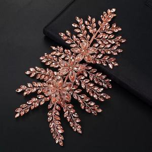 Vendite calde strass 3D Appliques abiti da festa neri con strass 3D filo lavoro cucito-On tecniche per borse indumenti scarpe - Product Image 3