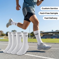 Chaussettes de sport pour hommes en gros avec logo personnalisé, blanches, en spandex/polyester/coton, respirantes, antidérapantes, pour l'hiver
