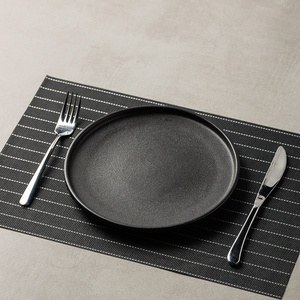 <span class=keywords><strong>Assiette</strong></span> à dîner en céramique noire et <span class=keywords><strong>blanche</strong></span> mate avec finition texturée, pour steak, <span class=keywords><strong>restaurant</strong></span> et repas modernes à la maison - Product Image 5