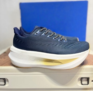 Chaussures de course professionnelles en fibre de carbone légère et amortissante Brookes pour hommes et femmes, pour la course sur piste et le marathon. - Product Image 5