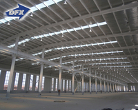 Marco de portal modular Estructura de acero Construcción de edificios de metal Edificio de oficinas prefabricado Diseño moderno Garantía de por vida