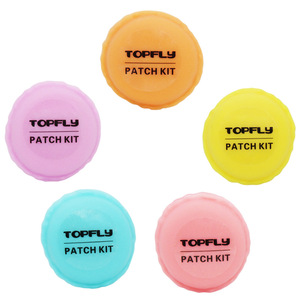 Kit de Parches de Colores para Neumáticos de Bicicleta TOPFLY, Juego de 7 Piezas, Herramienta de Reparación de Cámaras de Aire sin Pegamento para Bicicletas de Montaña y Carretera - Product Image 1