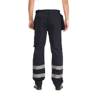 Pantalon de travail de sécurité personnalisé et durable Pantalon cargo en Cordura avec poches holster et bande réfléchissante - Product Image 5
