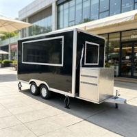 Remorque de camion de restauration mobile durable avec éclairage LED lumineux, cadre en acier inoxydable, taille personnalisable pour la vente de restauration rapide et les marchés nocturnes