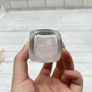 투명 사각 <span class=keywords><strong>2</strong></span> 온스 유리 음료 병 플라스틱 알루미늄 나사 캡 <span class=keywords><strong>3</strong></span> 온스 4 온스 8 온스 허니 로즈 워터 유리 병 사용자 정의 로고 - Product Image 6