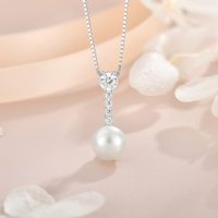 Conjunto de Collar y Aretes de Plata de Ley 925 con Perlas y Circonitas Cúbicas para Venta al por Mayor