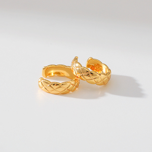 Stile <span class=keywords><strong>di</strong></span> moda europeo e americano in ottone 18K pieno d'oro orecchini <span class=keywords><strong>personalità</strong></span> Design C tipo auricolari donna clip - Product Image 5