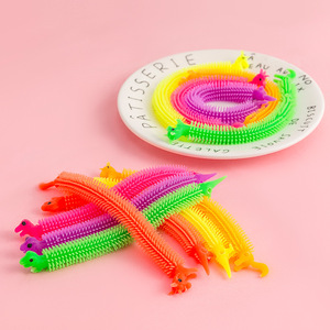 Bracelet anti-stress TPR Caterpillar Pull-A-Luff, jouet licorne en caoutchouc souple pour enfants de 5 à 7 ans - Product Image 2