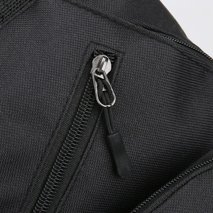 Élégant sac de poitrine pour hommes fermeture éclair pratique Design extérieur avec Logo personnalisé prise casque Durable Oxford voyage à la mode - Product Image 2