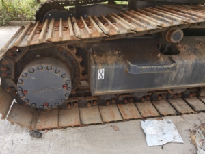 รถขุดไฮดรอลิกแบบตีนตะขาบ Komatsu PC200-8 มือสอง น้ำหนัก 20 ตัน ของแท้จากญี่ปุ่น เครื่องจักรก่อสร้างขนาดกลาง ชั่วโมงการทำงานต่ำ พร้อมใช้งาน - Product Image 5