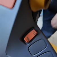 Transpalette électrique avec précision et haute efficacité rend les opérations d'entreposage plus faciles.