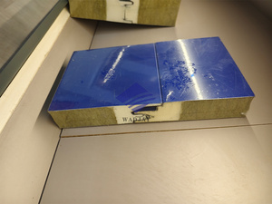 เครื่องผลิตแผงหลังคาแซนวิชสายการผลิตแผงหลังคาสำหรับสร้างบ้าน/โรงงาน - Product Image 3