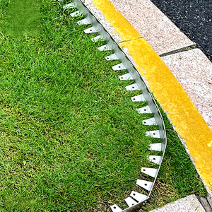 ขอบสวนสี่เหลี่ยมผืนผ้าสแตนเลสสตีลสีเงินขาวเงา ปรับความหนาได้ ไม่ต้องขุด ติดตั้งง่าย - Product Image 1