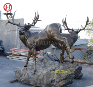 Grande scultura di agende in bronzo da giardino all'aperto - Product Image 4
