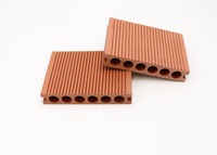 Revestimiento de pared de WPC externo Exterior de plástico compuesto Exterior Impermeable Suelo de cubierta de madera de Wpc