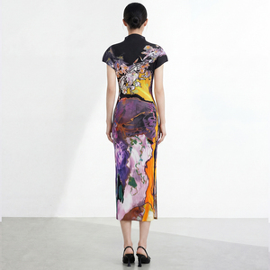 Robe mi-longue style mandarin chinois PY 2026 avec imprimé floral, coupe ajustée, manches courtes, en polyester tissé - Product Image 5