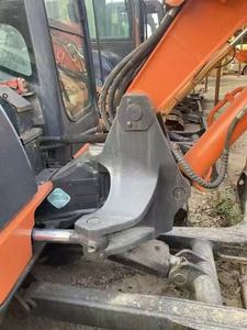 Excavatrice d'occasion HITACHI ZX65US Mini 6 tonnes, pelle hydraulique sur chenilles d'occasion ZX50U ZX70-3, bonnes performances en stock à vendre - Product Image 3