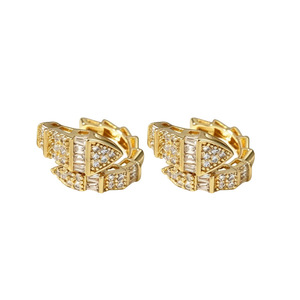 Boucles d'oreilles géométriques en forme de C en alliage de zinc doré avec micro-incrustations, cadeau de bijoux - Product Image 5