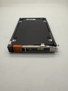 D3f-2sfxl2-3840 SAS SSD 3840GB/3.84TB Capacidad 12GB Expansión aplicable a Unity 300F 350F 400F 650F D3f-2sfxl2-3840 3840GB/3.84TB 12 - Product Image 2