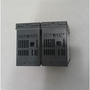 Controlador de Temperatura Yokogawa UM33A, Indicador Digital Multifuncional, Medidor con Alarma - Product Image 4