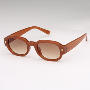 2025 nouvelles lunettes de soleil étroites unisexes OEM tendance avec protection UV400 couleur Pantone disponible - Product Image 1