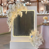 Fontaine à cascade rectangulaire en verre et acier inoxydable sur mesure avec éclairage intégré, design moderne pour usage intérieur/extérieur